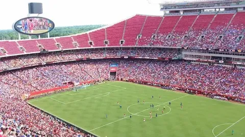 《马竞官方确认：卢克曼转会尘埃落定，新援抵达马德里，强援加盟在即！》